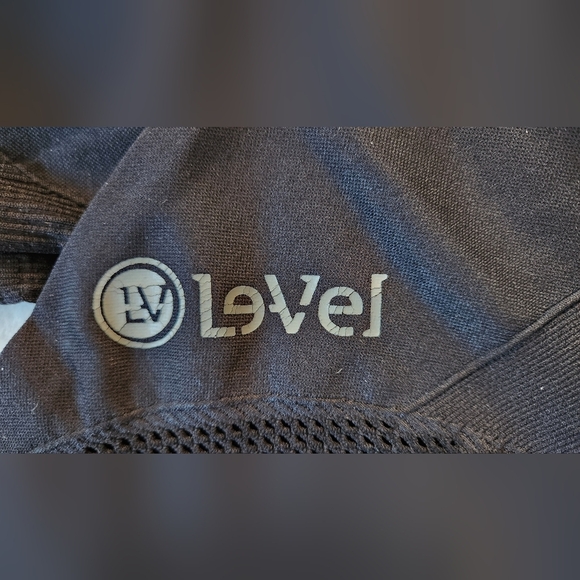 Le-vel Nux Black Mesh Leggings - small - Picture 5 of 6